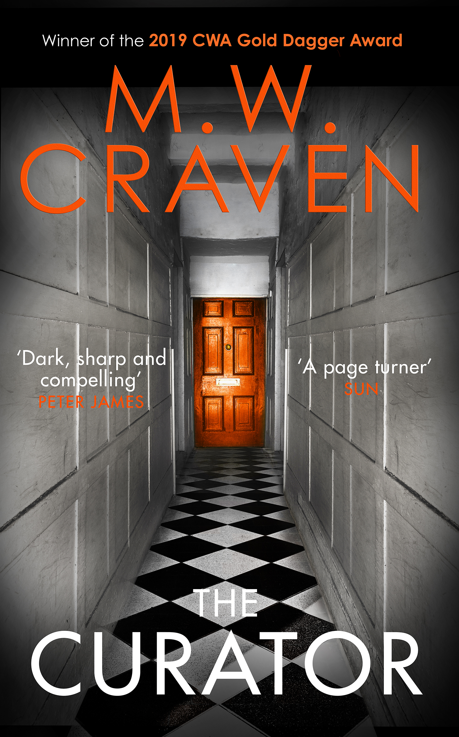 Book cover of Curator by M W Craven